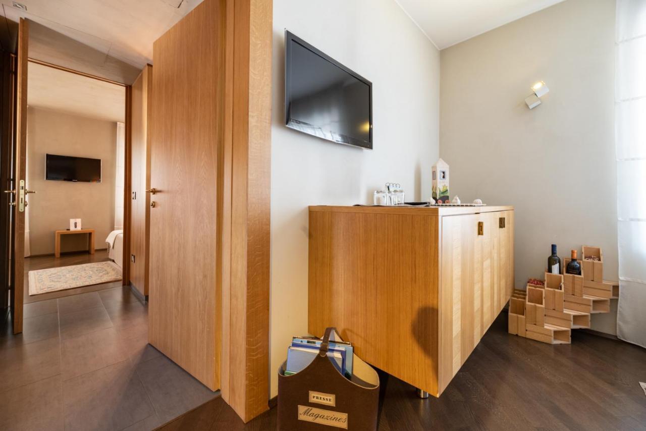 Hotel Suite Inn ウーディネ エクステリア 写真